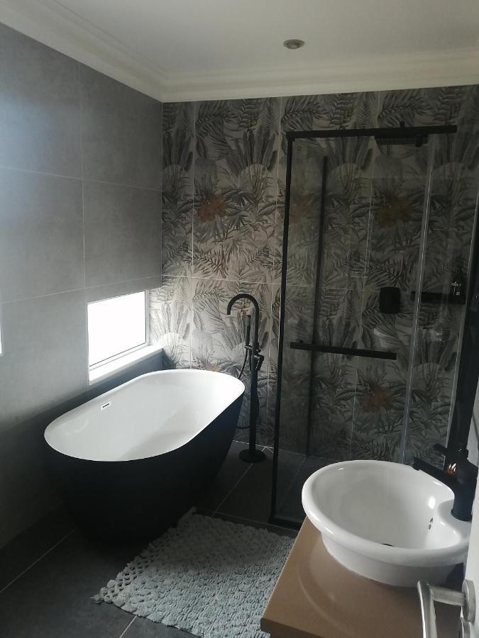 Ferienwohnung Waterfront Estate Self Catering F10 Swakopmund Exterior foto